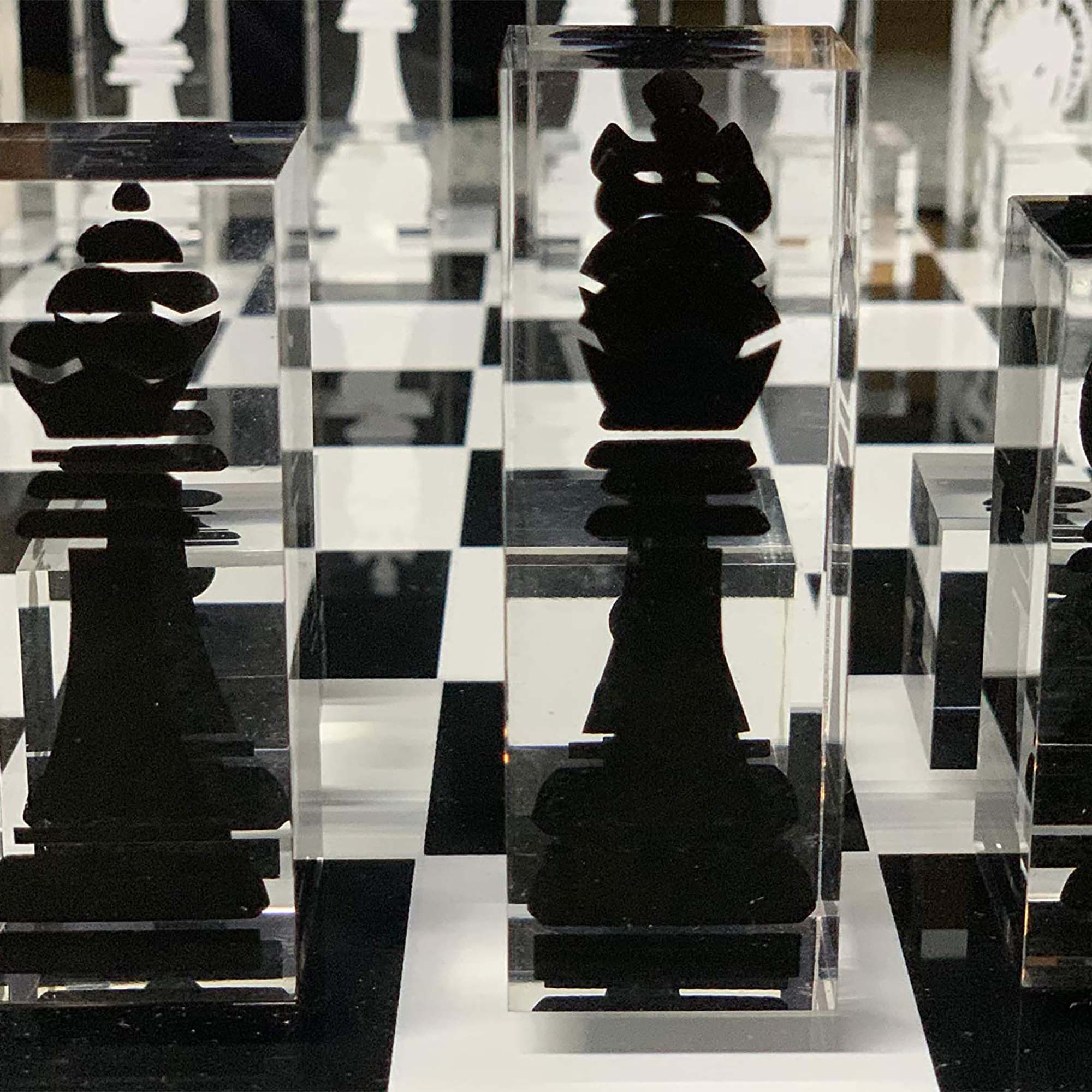 Infinity Lucite 17-Inch Lucite Chess Set-1